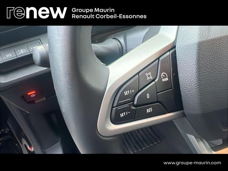 DACIA Duster d’occasion à vendre à CORBEIL-ESSONNES chez GRAND GARAGE FERAY SAE (Photo 19)