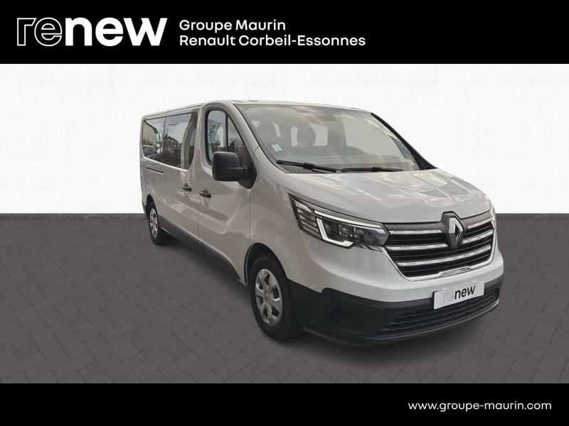 RENAULT Trafic Combi d’occasion à vendre à CORBEIL-ESSONNES chez GRAND GARAGE FERAY SAE (Photo 7)