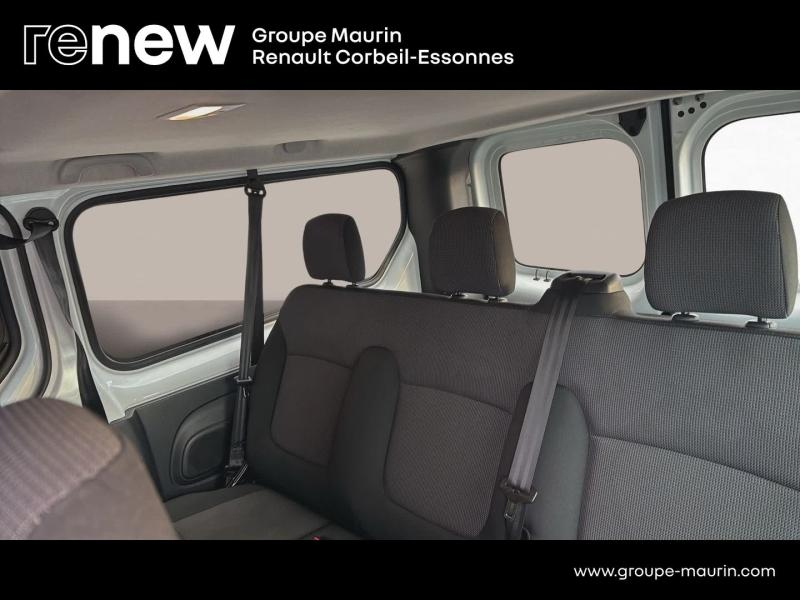 RENAULT Trafic Combi d’occasion à vendre à CORBEIL-ESSONNES chez GRAND GARAGE FERAY SAE (Photo 13)