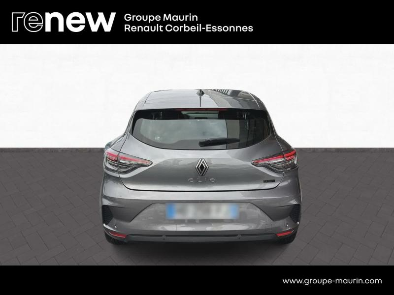 RENAULT Clio d’occasion à vendre à CORBEIL-ESSONNES chez GRAND GARAGE FERAY SAE (Photo 4)