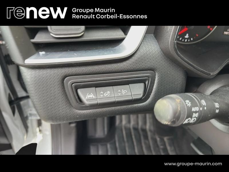 RENAULT Clio d’occasion à vendre à CORBEIL-ESSONNES chez GRAND GARAGE FERAY SAE (Photo 20)