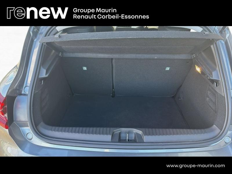 RENAULT Clio d’occasion à vendre à CORBEIL-ESSONNES chez GRAND GARAGE FERAY SAE (Photo 14)