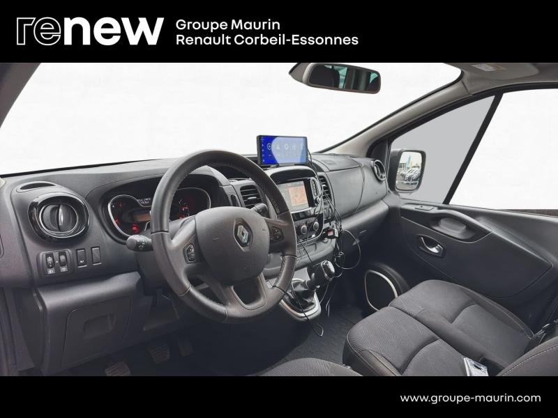 RENAULT Trafic Combi d’occasion à vendre à CORBEIL-ESSONNES chez GRAND GARAGE FERAY SAE (Photo 9)