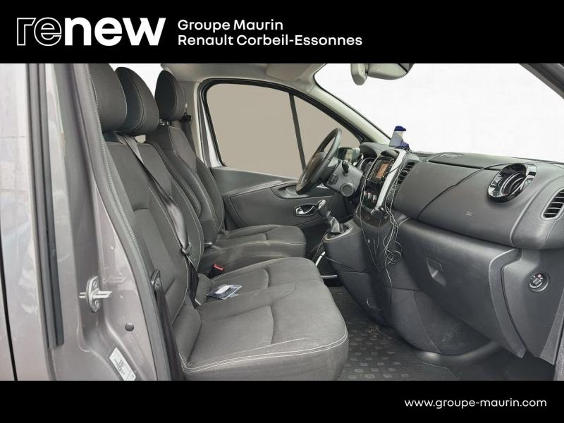 RENAULT Trafic Combi d’occasion à vendre à CORBEIL-ESSONNES chez GRAND GARAGE FERAY SAE (Photo 16)
