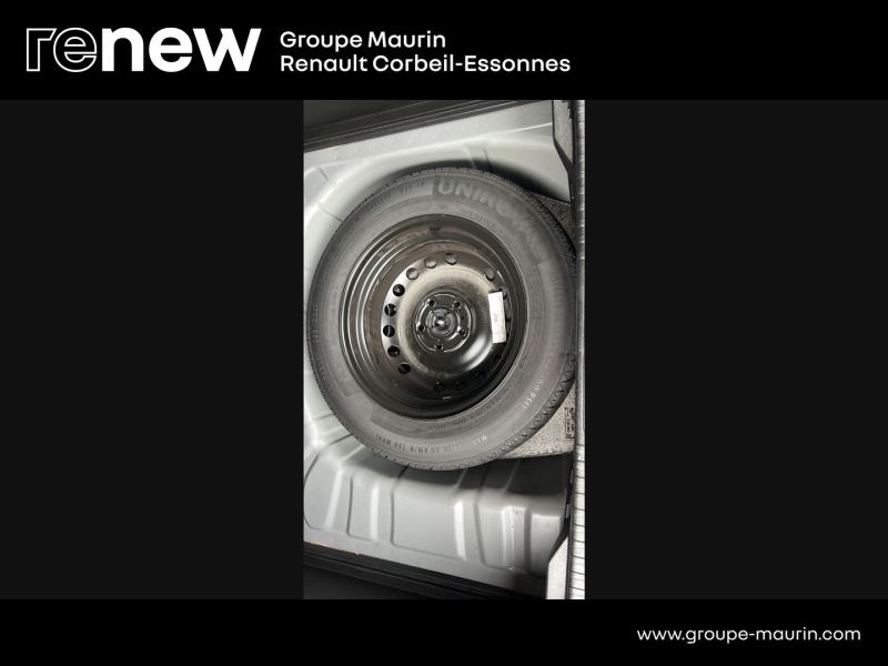 RENAULT Captur d’occasion à vendre à CORBEIL-ESSONNES chez GRAND GARAGE FERAY SAE (Photo 11)