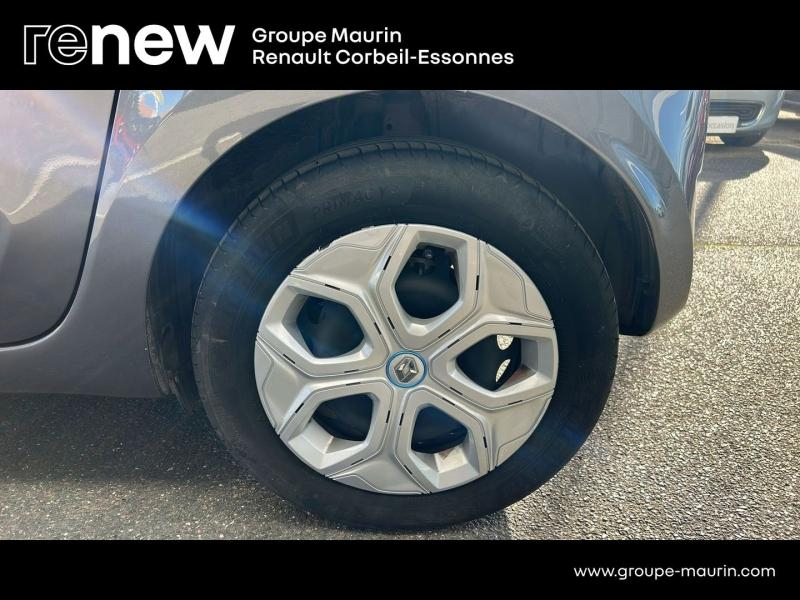 RENAULT Twingo d’occasion à vendre à CORBEIL-ESSONNES chez GRAND GARAGE FERAY SAE (Photo 10)