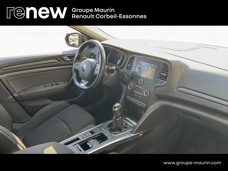 RENAULT Megane d’occasion à vendre à CORBEIL-ESSONNES chez GRAND GARAGE FERAY SAE (Photo 18)