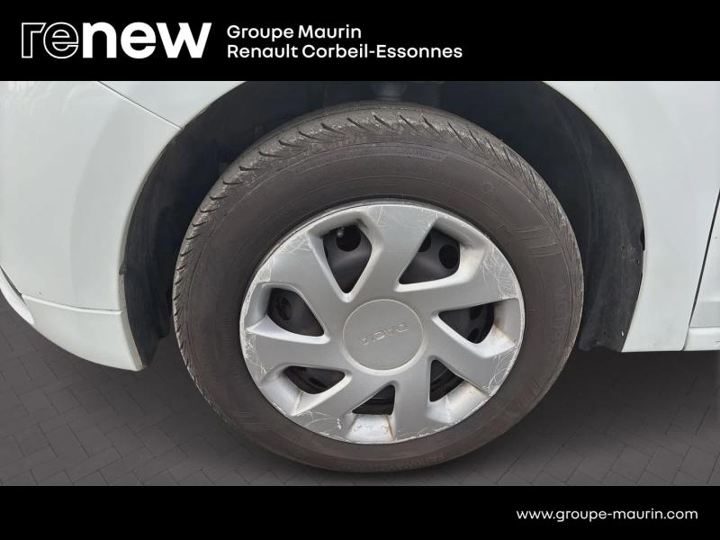 DACIA Sandero d’occasion à vendre à CORBEIL-ESSONNES chez GRAND GARAGE FERAY SAE (Photo 9)