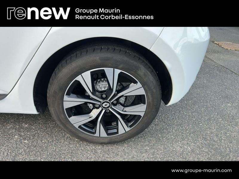 RENAULT Clio d’occasion à vendre à CORBEIL-ESSONNES chez GRAND GARAGE FERAY SAE (Photo 9)