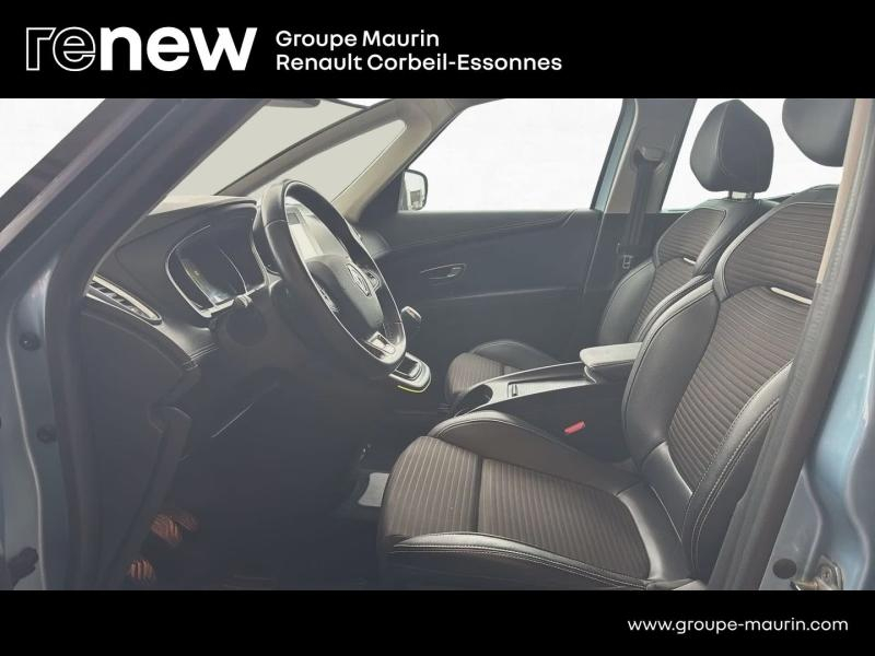 RENAULT Scenic d’occasion à vendre à CORBEIL-ESSONNES chez GRAND GARAGE FERAY SAE (Photo 9)