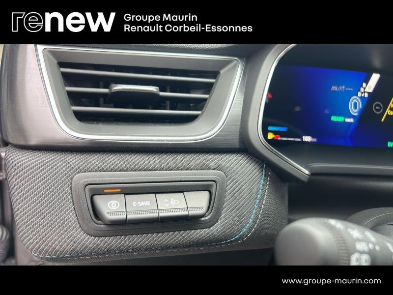 RENAULT  d’occasion à vendre à CORBEIL-ESSONNES chez GRAND GARAGE FERAY SAE (Photo 14)