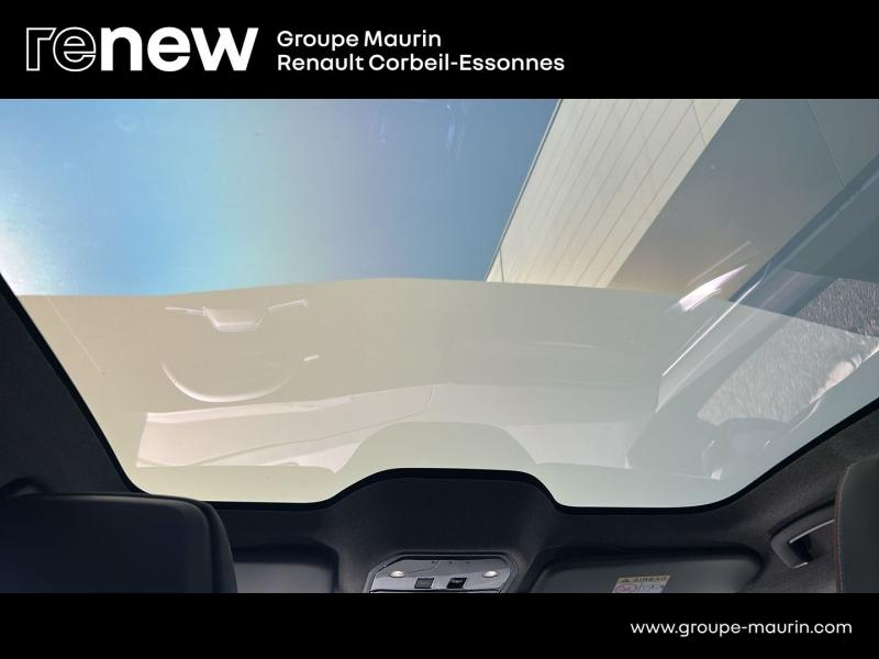 RENAULT  d’occasion à vendre à CORBEIL-ESSONNES chez GRAND GARAGE FERAY SAE (Photo 18)