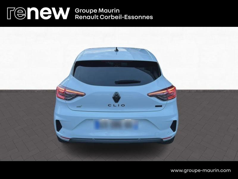 RENAULT Clio d’occasion à vendre à CORBEIL-ESSONNES chez GRAND GARAGE FERAY SAE (Photo 6)