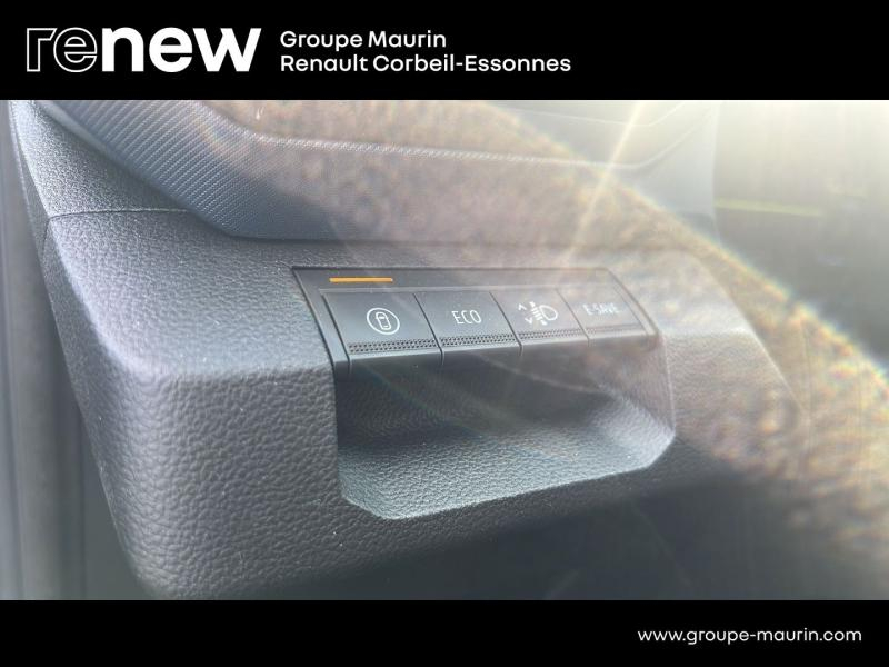 DACIA Duster d’occasion à vendre à CORBEIL-ESSONNES chez GRAND GARAGE FERAY SAE (Photo 17)