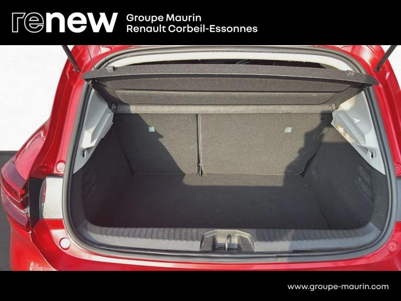 RENAULT Clio d’occasion à vendre à CORBEIL-ESSONNES chez GRAND GARAGE FERAY SAE (Photo 15)