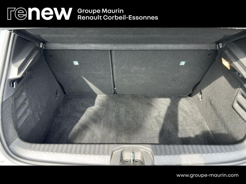 RENAULT Clio d’occasion à vendre à CORBEIL-ESSONNES chez GRAND GARAGE FERAY SAE (Photo 10)