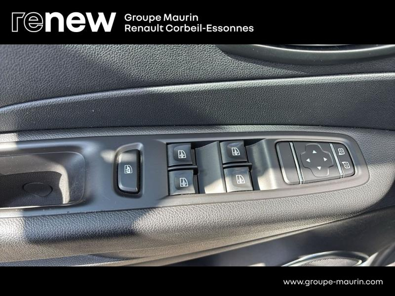 RENAULT Captur d’occasion à vendre à CORBEIL-ESSONNES chez GRAND GARAGE FERAY SAE (Photo 19)