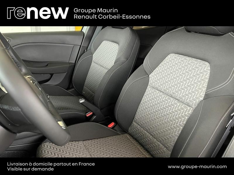 RENAULT Clio d’occasion à vendre à CORBEIL-ESSONNES chez GRAND GARAGE FERAY SAE (Photo 14)