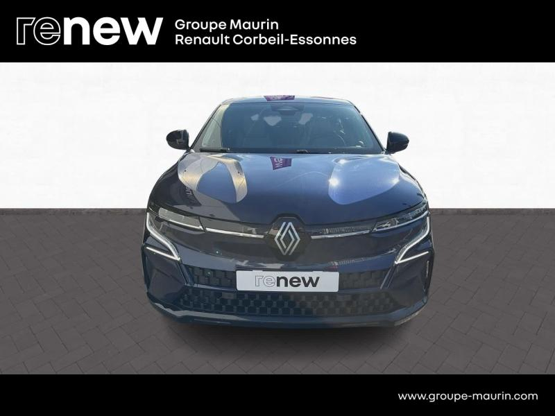 RENAULT Megane d’occasion à vendre à CORBEIL-ESSONNES chez GRAND GARAGE FERAY SAE (Photo 8)