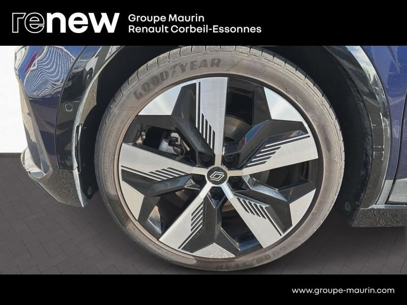 RENAULT Megane d’occasion à vendre à CORBEIL-ESSONNES chez GRAND GARAGE FERAY SAE (Photo 9)