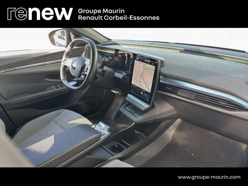 RENAULT Megane d’occasion à vendre à CORBEIL-ESSONNES chez GRAND GARAGE FERAY SAE (Photo 16)