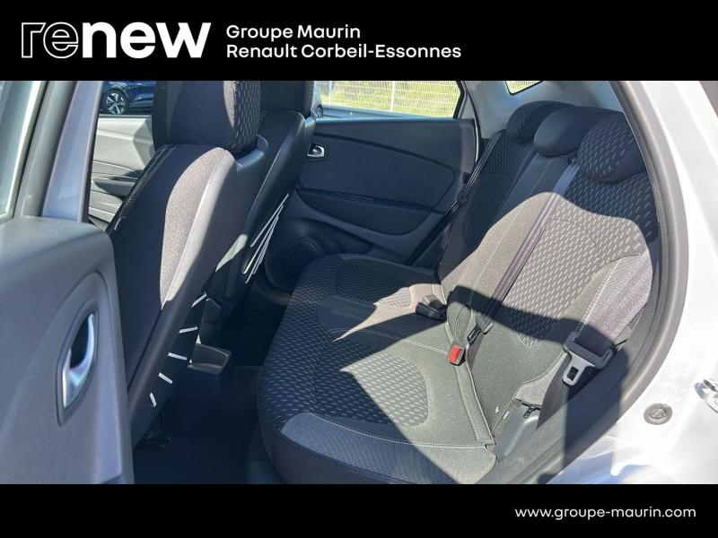 RENAULT Captur d’occasion à vendre à CORBEIL-ESSONNES chez GRAND GARAGE FERAY SAE (Photo 12)