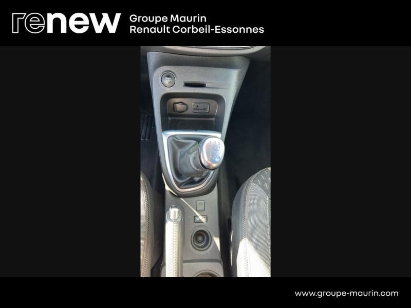 RENAULT Captur d’occasion à vendre à CORBEIL-ESSONNES chez GRAND GARAGE FERAY SAE (Photo 18)