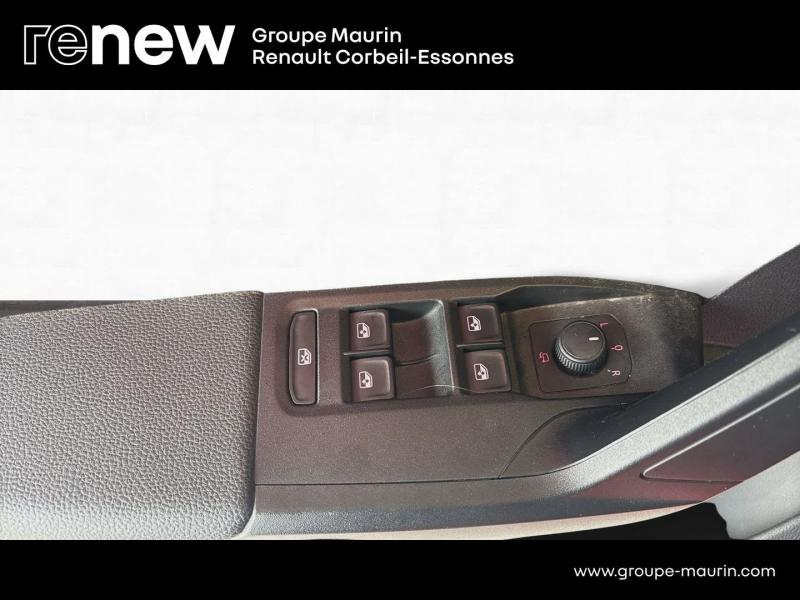 SEAT Ibiza d’occasion à vendre à CORBEIL-ESSONNES chez GRAND GARAGE FERAY SAE (Photo 18)