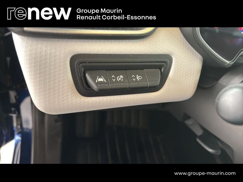 RENAULT Clio d’occasion à vendre à CORBEIL-ESSONNES chez GRAND GARAGE FERAY SAE (Photo 20)