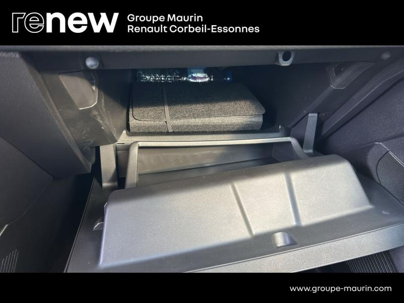 RENAULT Clio d’occasion à vendre à CORBEIL-ESSONNES chez GRAND GARAGE FERAY SAE (Photo 19)