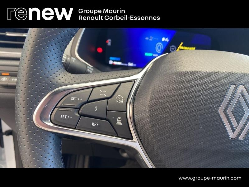 RENAULT  d’occasion à vendre à CORBEIL-ESSONNES chez GRAND GARAGE FERAY SAE (Photo 14)