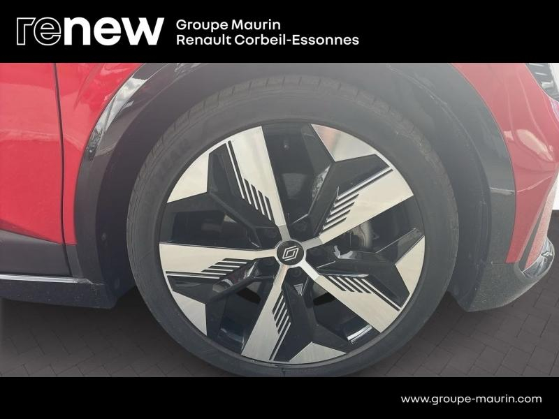 RENAULT Megane d’occasion à vendre à CORBEIL-ESSONNES chez GRAND GARAGE FERAY SAE (Photo 9)