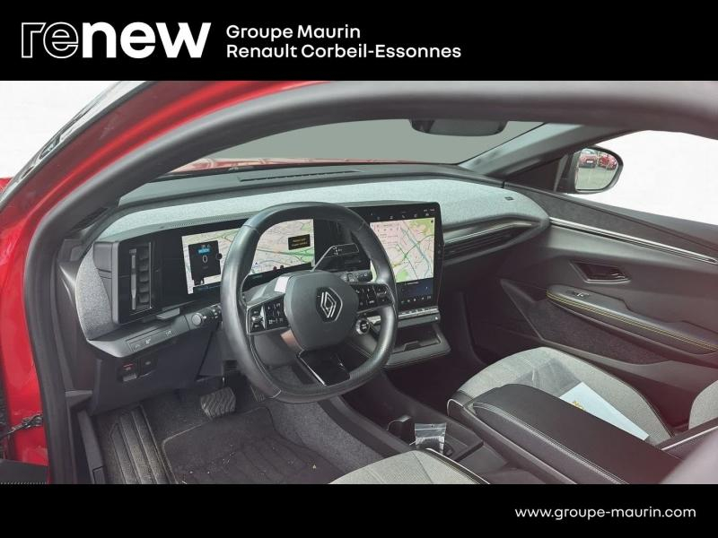 RENAULT Megane d’occasion à vendre à CORBEIL-ESSONNES chez GRAND GARAGE FERAY SAE (Photo 11)