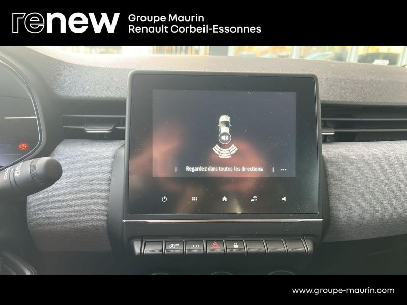 RENAULT Clio d’occasion à vendre à CORBEIL-ESSONNES chez GRAND GARAGE FERAY SAE (Photo 17)