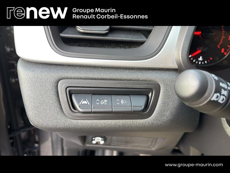 RENAULT Captur d’occasion à vendre à CORBEIL-ESSONNES chez GRAND GARAGE FERAY SAE (Photo 20)